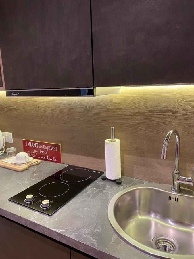 Living Studio Apartments Тирана Екстериор снимка