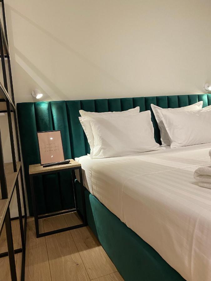 Living Studio Apartments Тирана Екстериор снимка