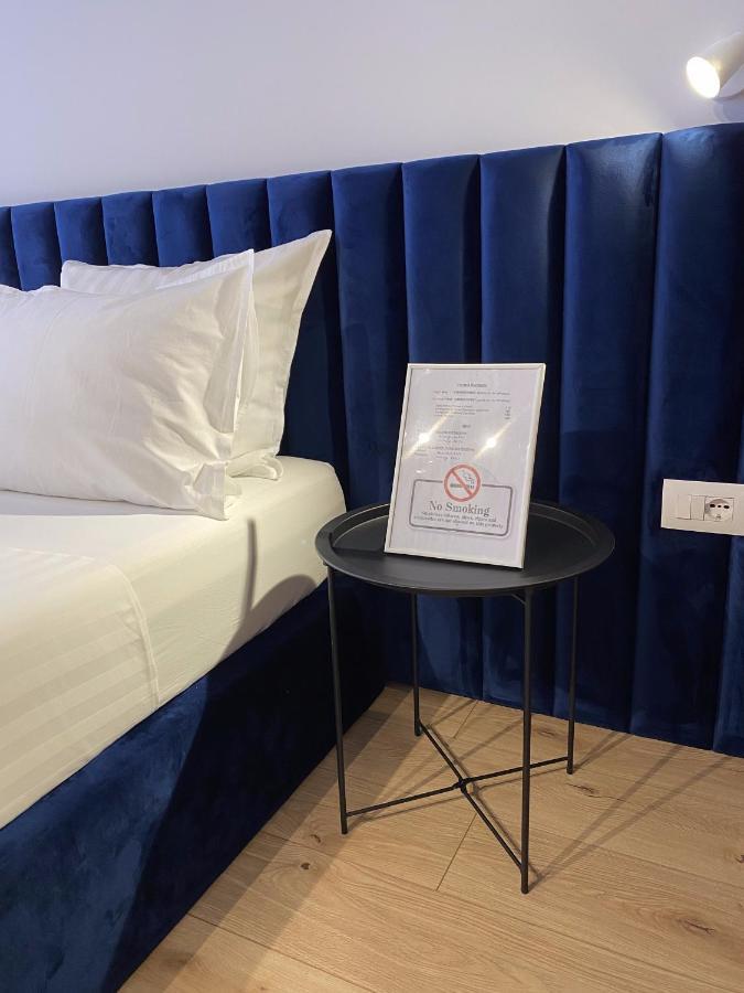 Living Studio Apartments Тирана Екстериор снимка