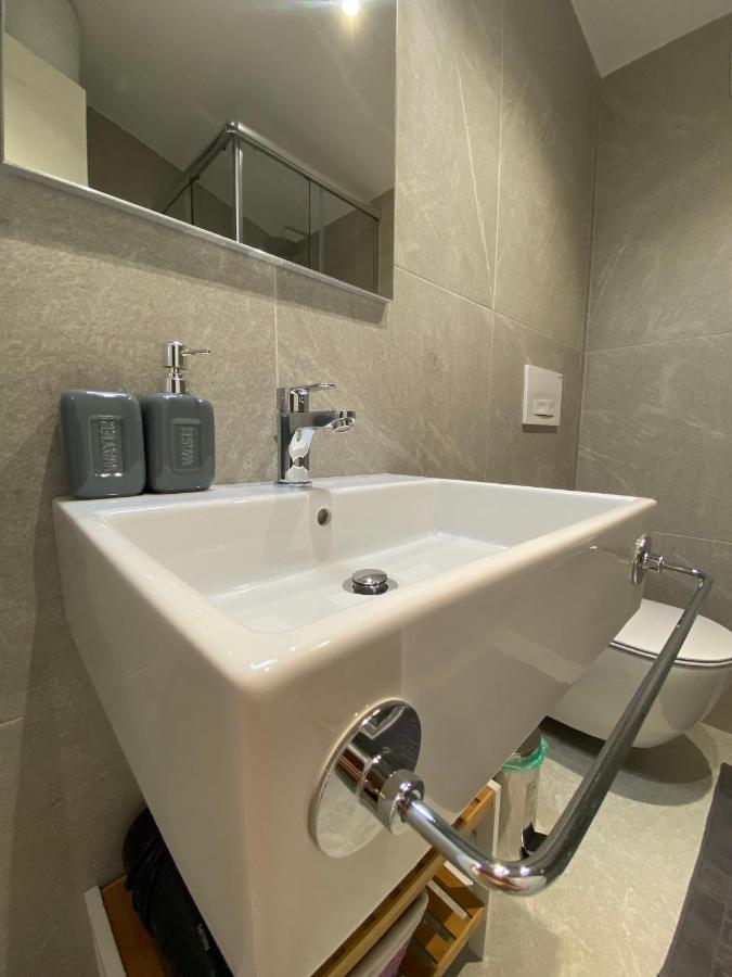 Living Studio Apartments Тирана Екстериор снимка